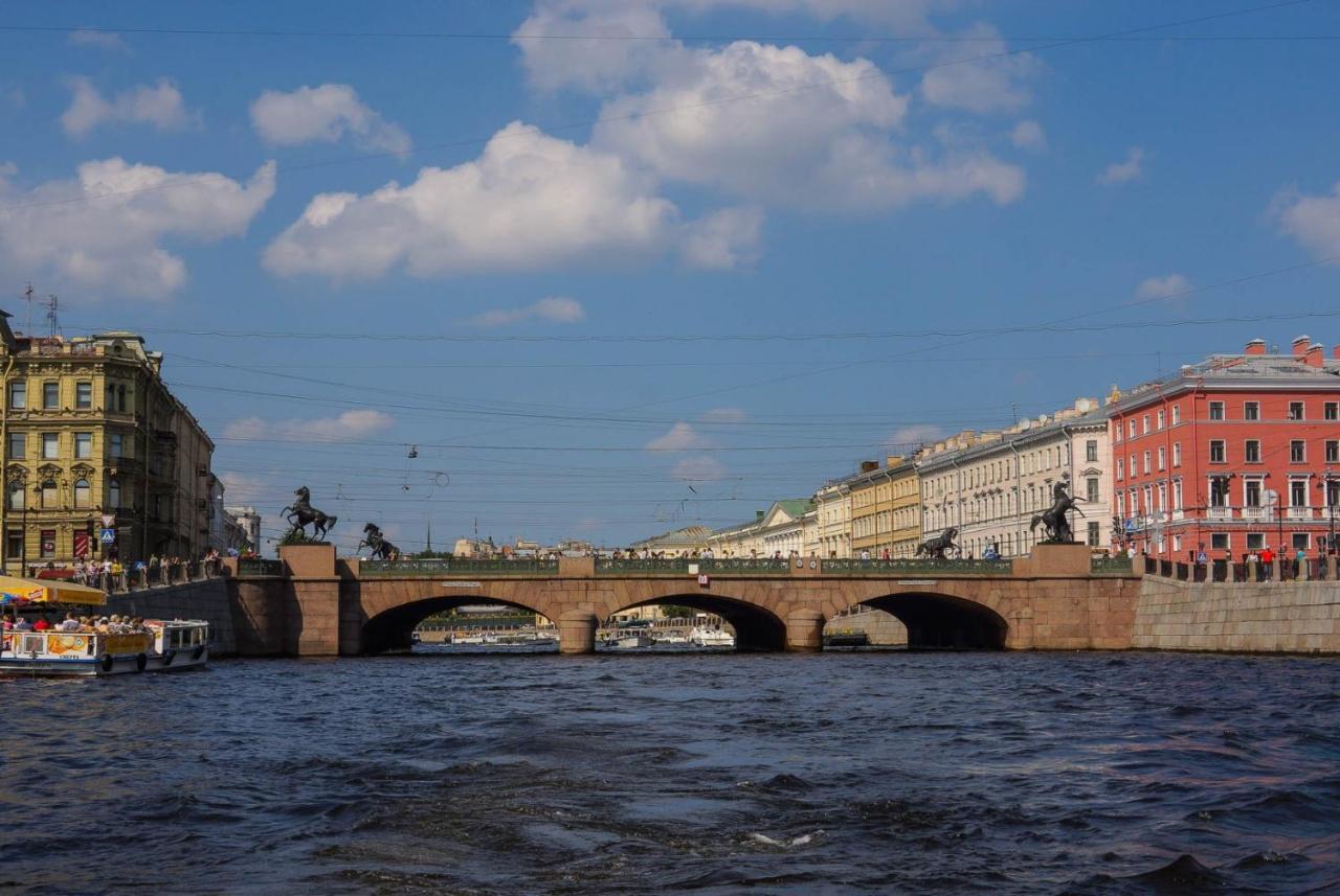 Oksana's Apartments Saint Petersburg Bagian luar foto